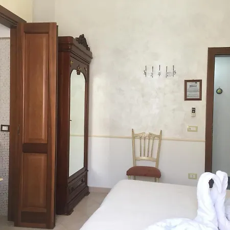 Aquarius Bed & Breakfast